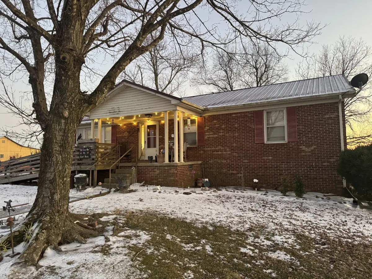 171 Uselton Rd, Shelbyville, TN 37160 - #1