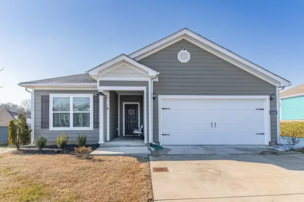 2820 Buzz St, Columbia, TN 38401