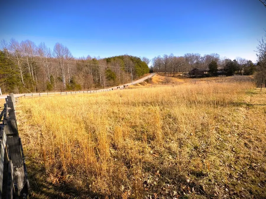 4020 Bunker Hill Rd, Cookeville, TN 38506 - #2