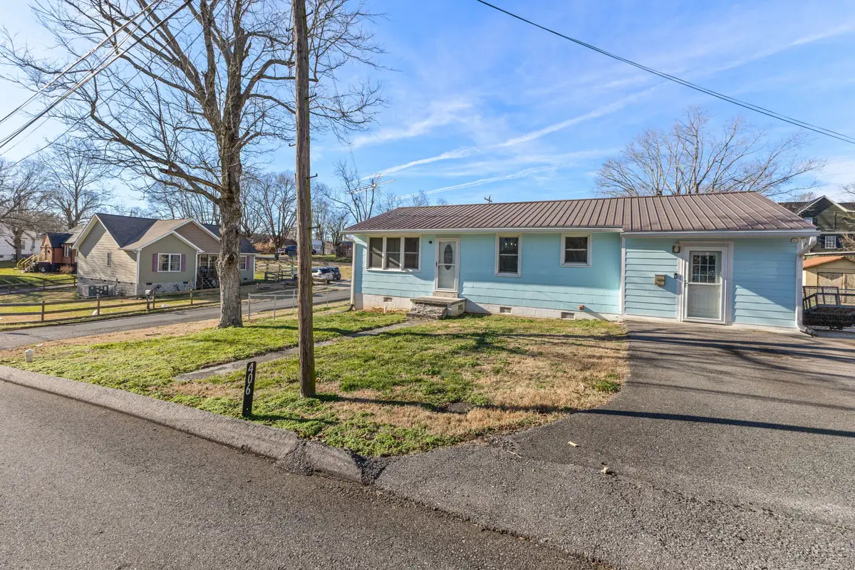 406 High St, Dickson, TN 37055 - #1