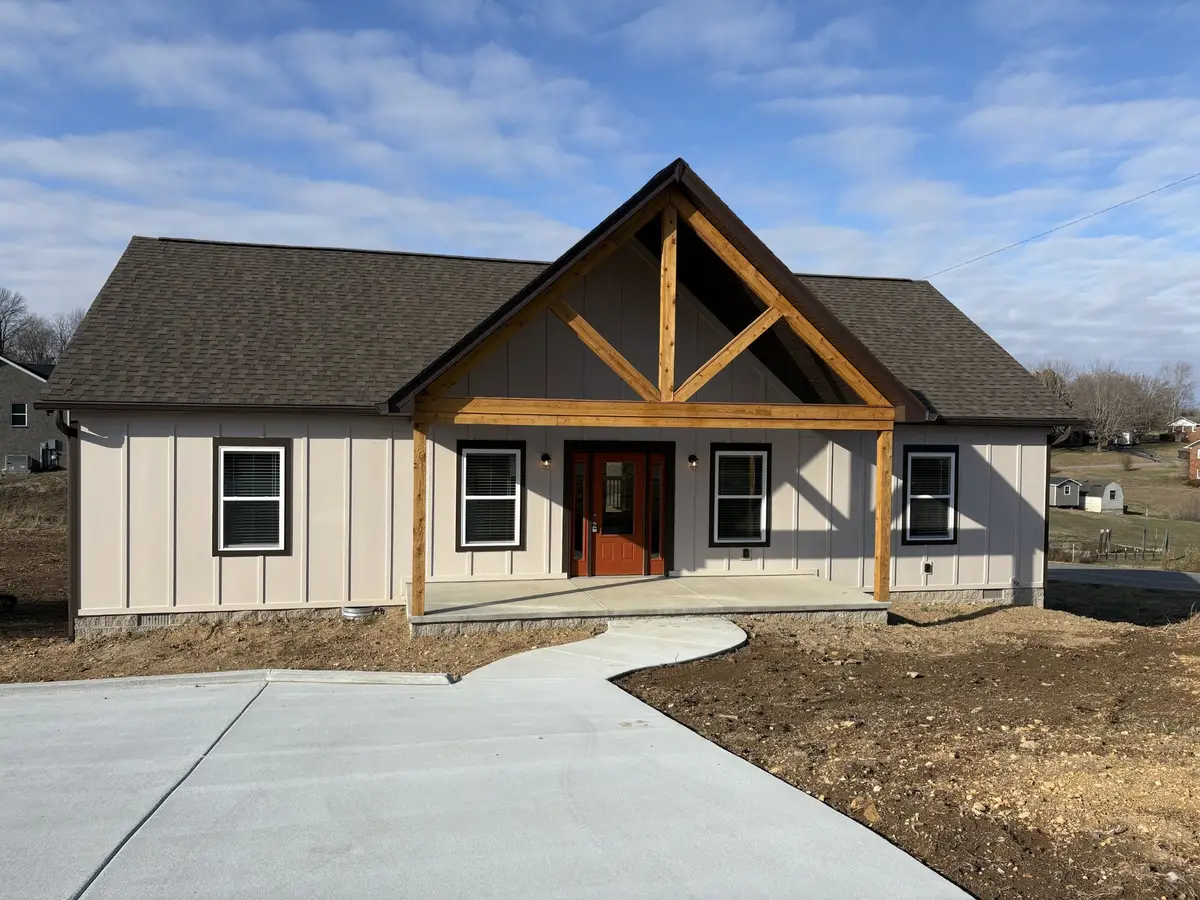 2199 Fincher Drive, Westmoreland, TN 37186 - Image #1