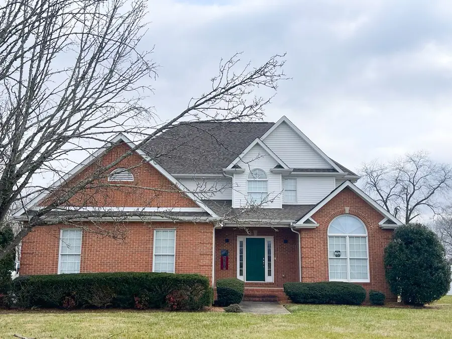 220 Bryan Dr, Winchester, TN 37398 - Image #2
