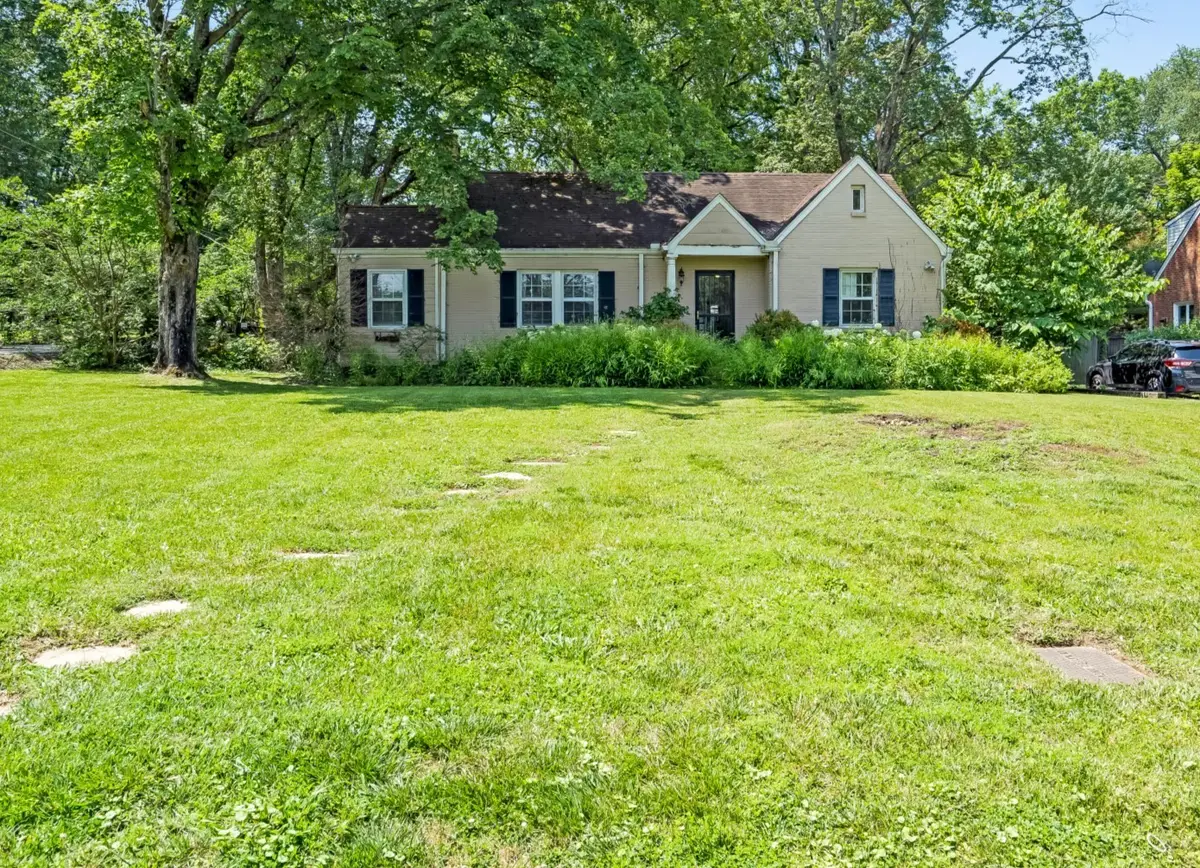 4207 Belmont Park Ter, Nashville, TN 37215 - Image #1