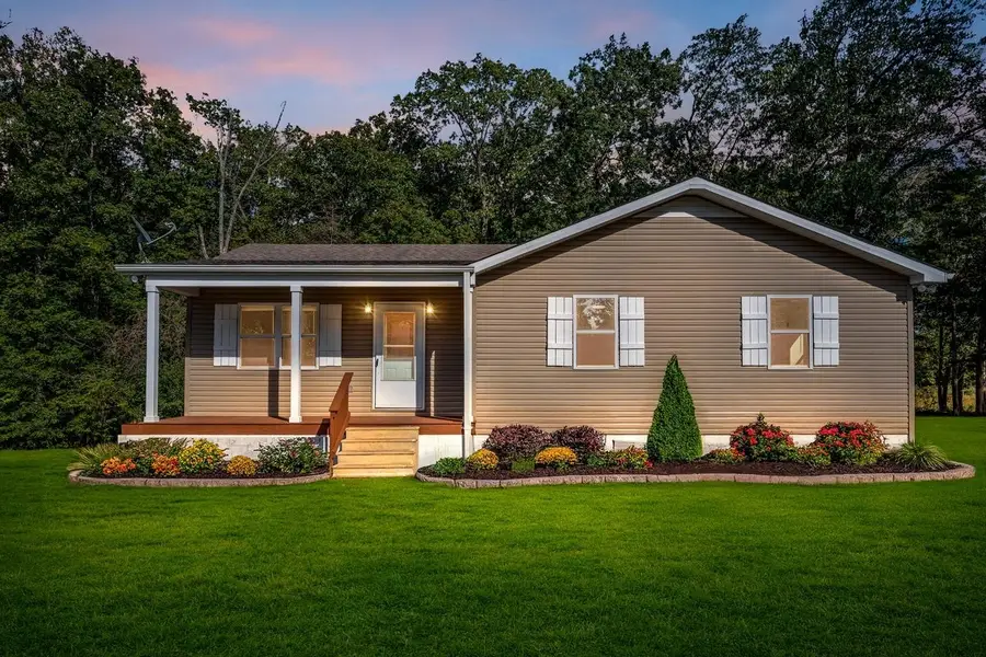 145 Michelle Ln, Winchester, TN 37398 - #2