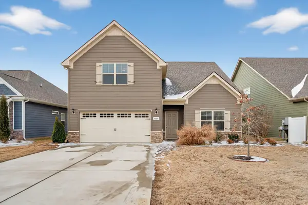 3664 Stormy Ln, Rockvale, TN 37153