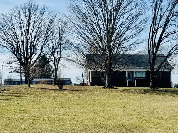 3441 Woodbury Hwy, Manchester, TN 37355