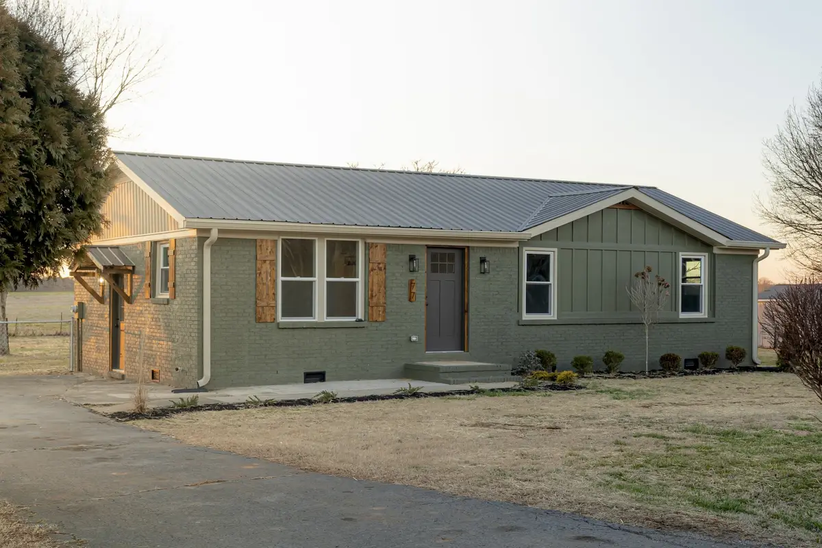 77 Royal Dr, Rock Island, TN 38581 - #1