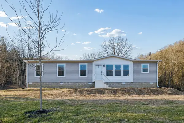 2666 New Harmony Rd, Hartsville, TN 37074