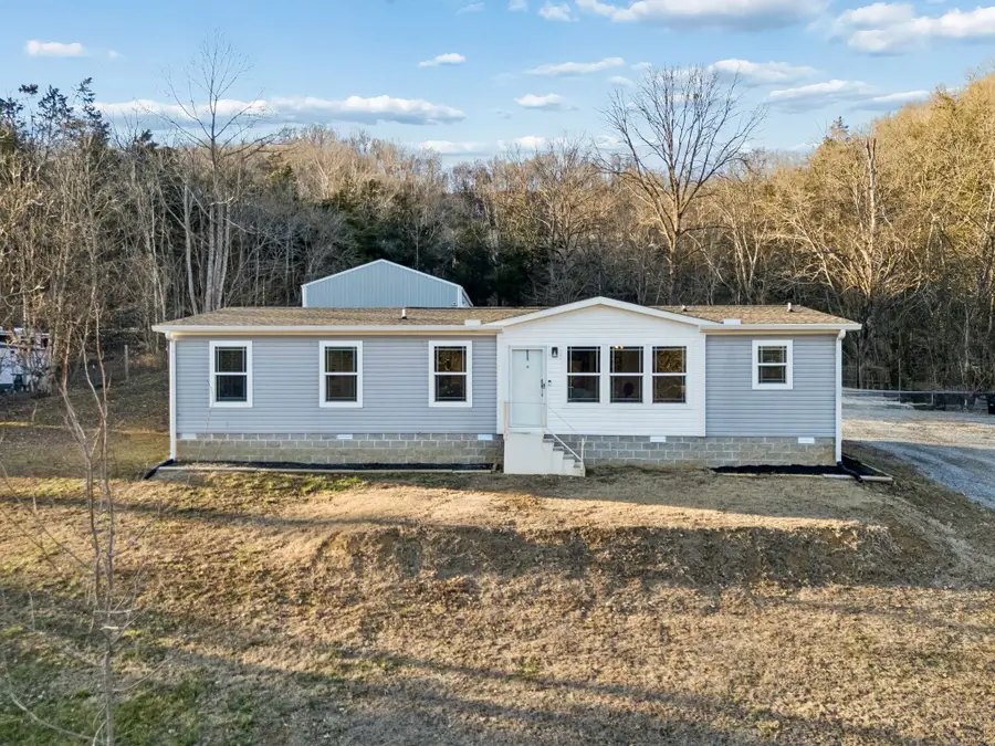 2666 New Harmony Rd, Hartsville, TN 37074 - #2