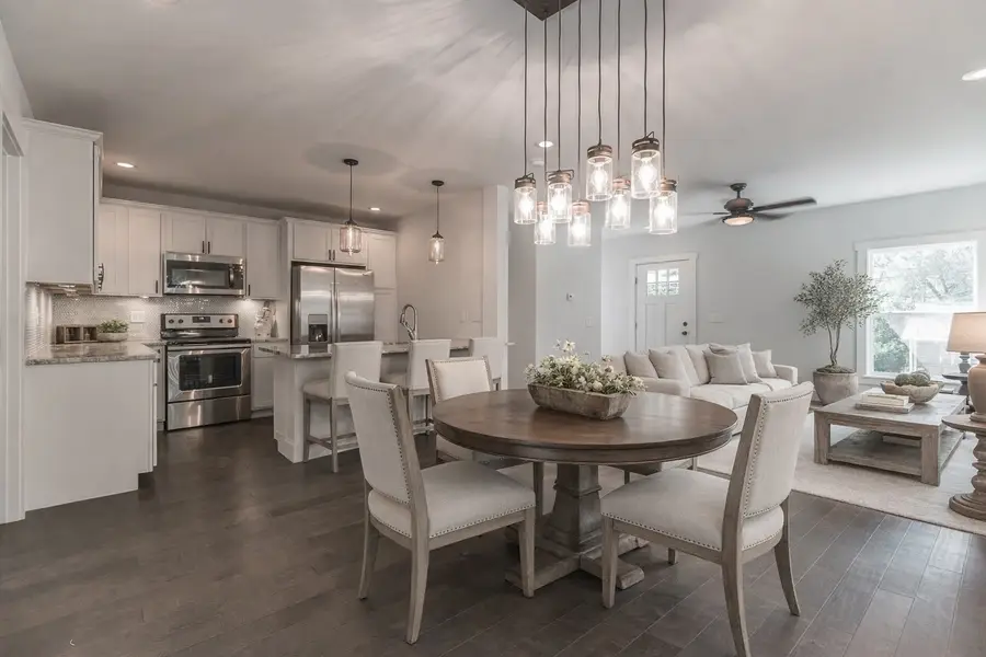 879 Carter St, Nashville, TN 37206 - Image #3