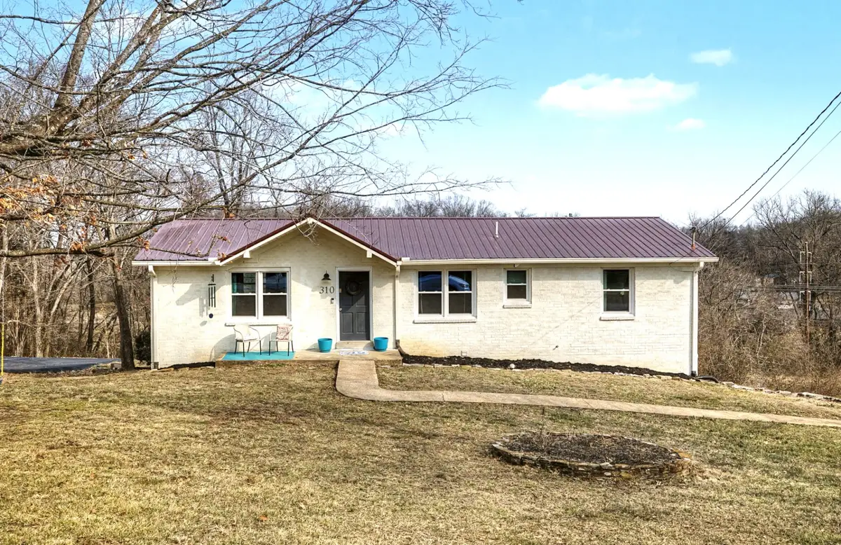 310 Lake Dr, Columbia, TN 38401 - #1