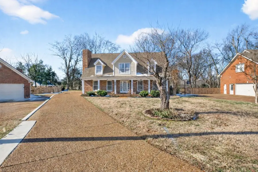 232 Pebble Glen Dr, Franklin, TN 37064 - #2