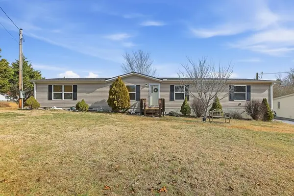 271 Country Meadows Ln, Cookeville, TN 38501