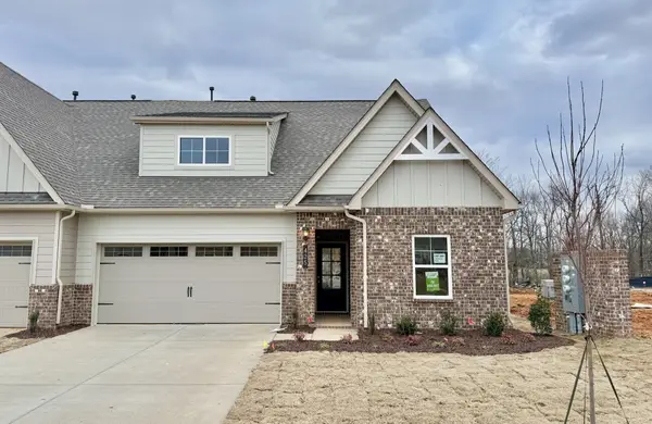 425 Charlie Place, White House, TN 37188