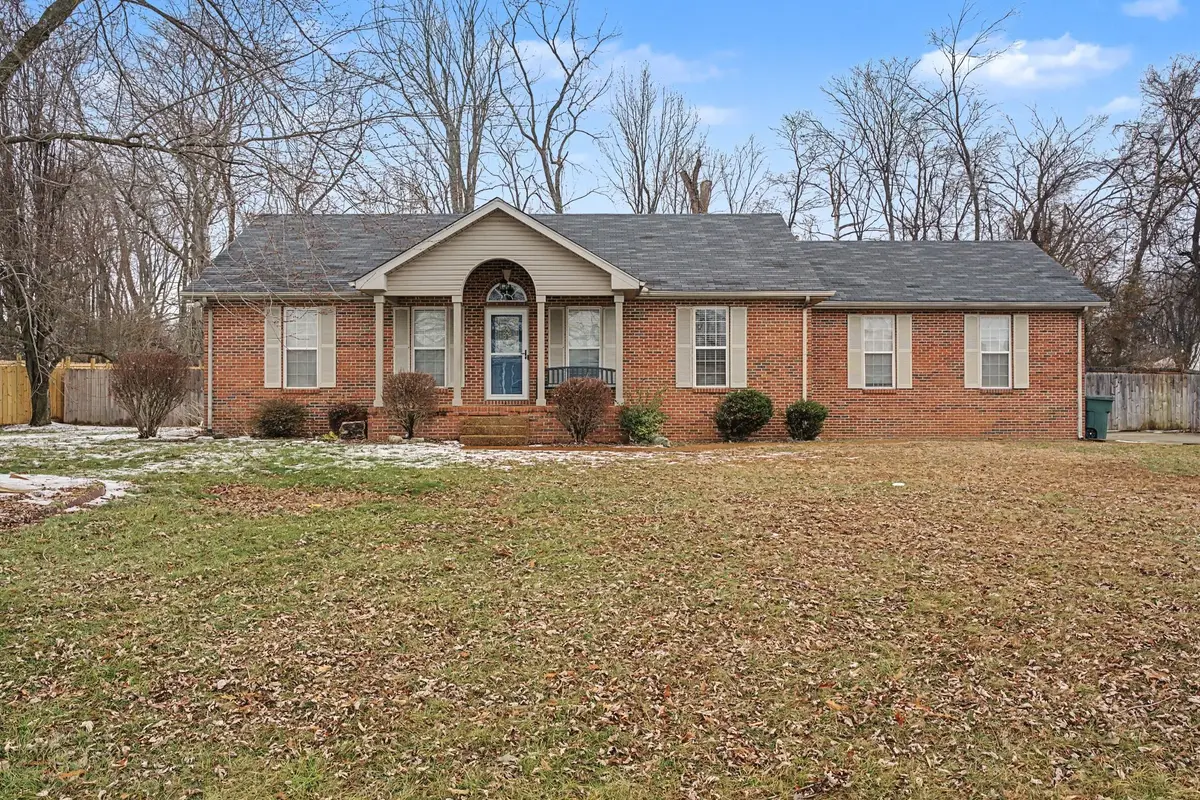 131 Cora St, Portland, TN 37148 - Image #1