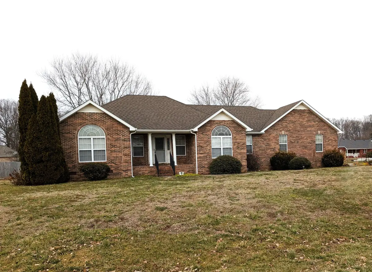 232 Favre Cir, Winchester, TN 37398 - #1
