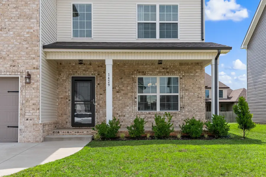 1429 Kingbird Dr, Clarksville, TN 37040 - #3