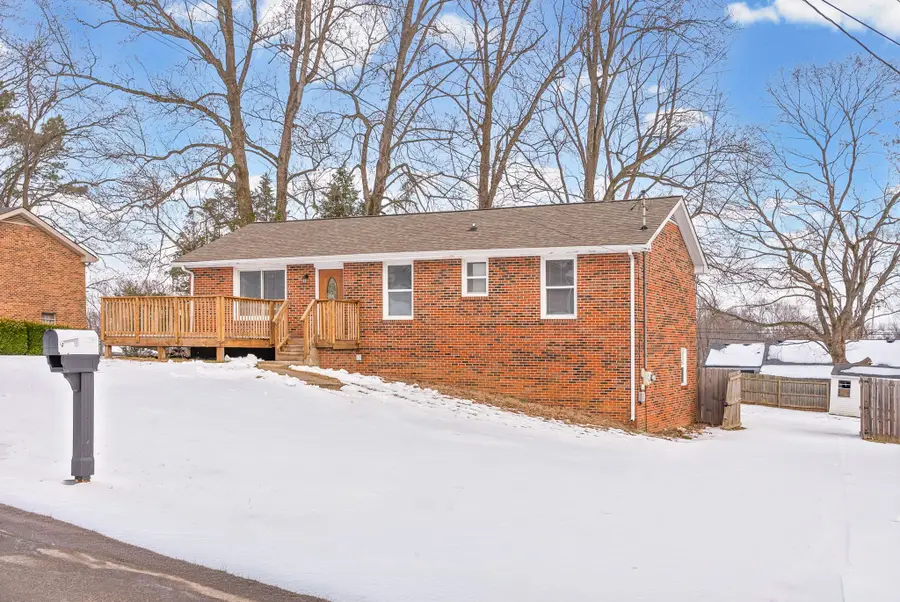 617 Linda Ln, Clarksville, TN 37042 - #2