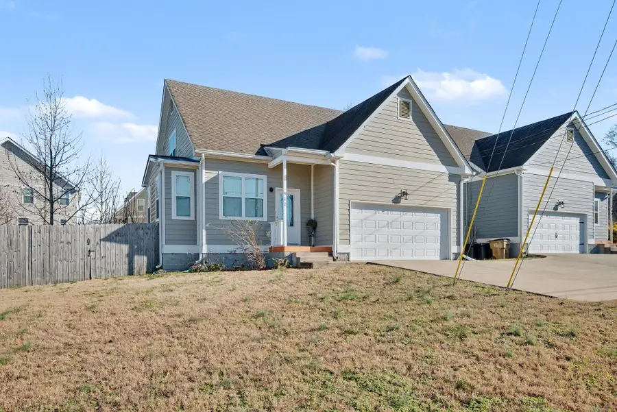 912 Pierce Rd, Madison, TN 37115 - #3