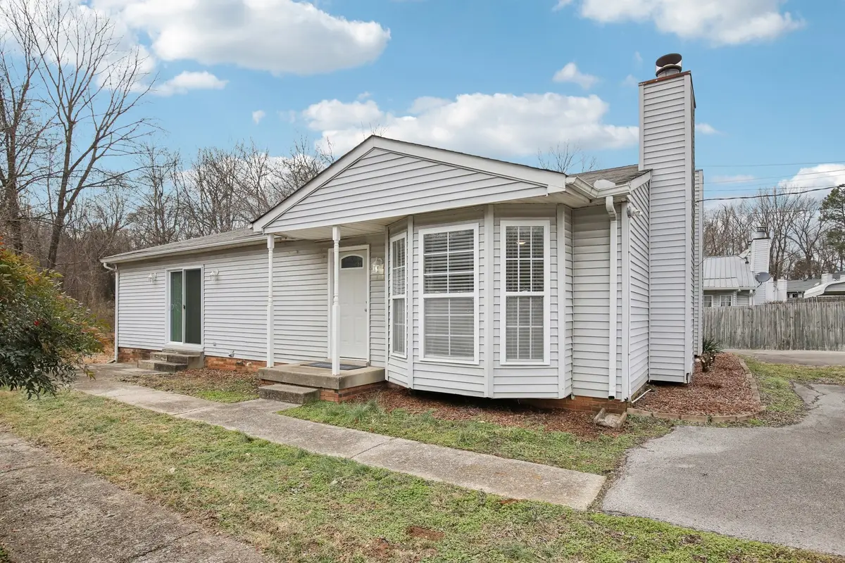 3049 Casa Dr, Nashville, TN 37214 - Image #1