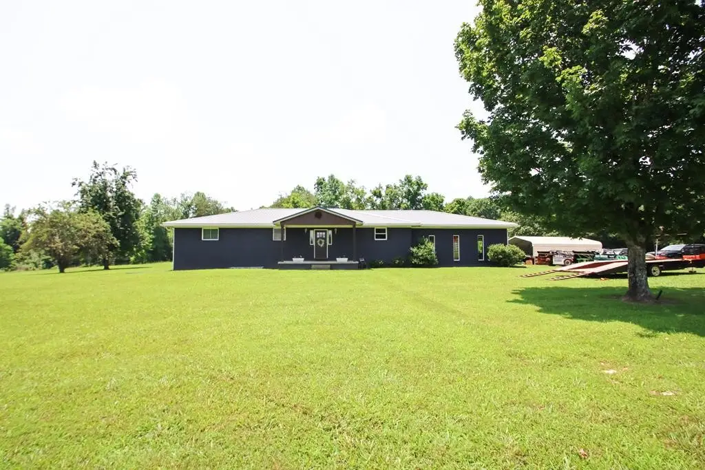 131 Collingwood Rd, Walling, TN 38587 - #1