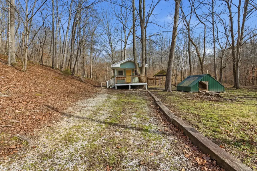 3972 Skelley Rd, Santa Fe, TN 38482 - #3