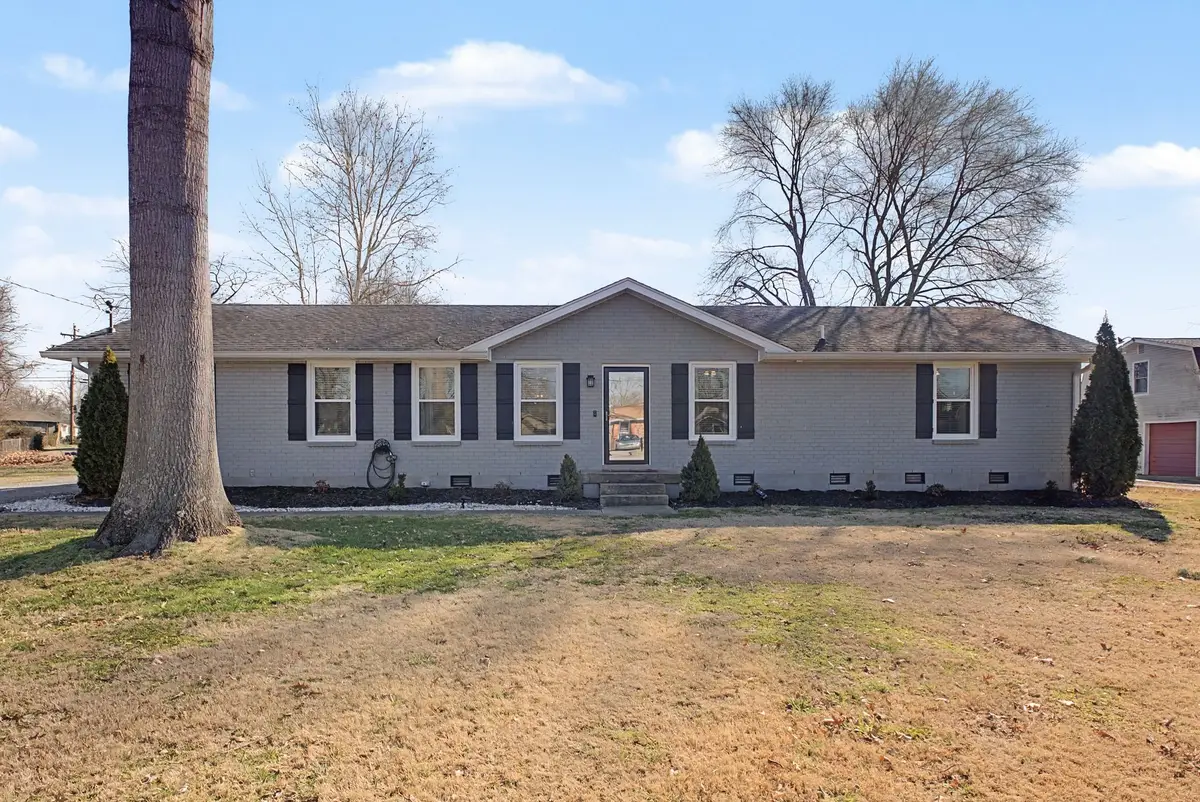 104 Scotch Ct, Hendersonville, TN 37075 - #1