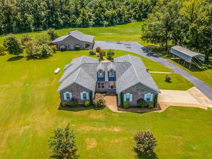 1215 Beaver Creek Dr, Mason, TN 38049 - #2