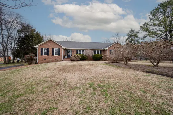 402 Richard Rd, Murfreesboro, TN 37129