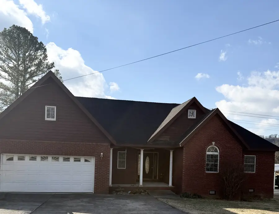 313 Murfreesboro Rd, Woodbury, TN 37190 - #2
