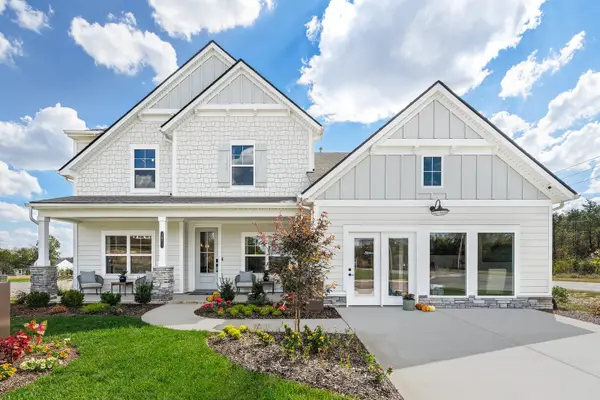 7689 Hatcher Heights Dr, Fairview, TN 37062