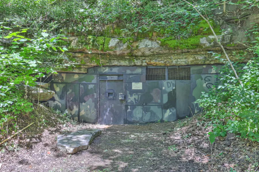 0 Cavern Bunker, Shelbyville, TN 37160 - #2
