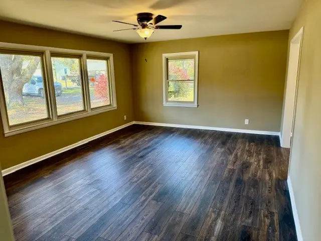 406 Foxboro Ln, Tullahoma, TN 37388 - #3