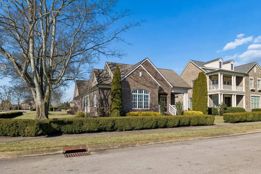 2525 Upper Hollow Rd, Thompsons Station, TN 37179 - Image #3