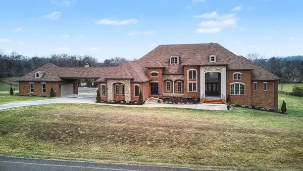 7100 Marsh Hawk Ct, Arrington, TN 37014