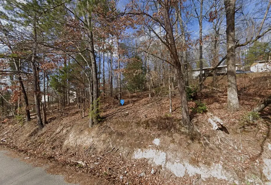 1711 Apple St, Soddy Daisy, TN 37379 - #2