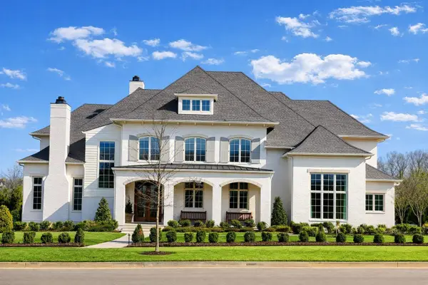 1702 Southwick Dr, Brentwood, TN 37027