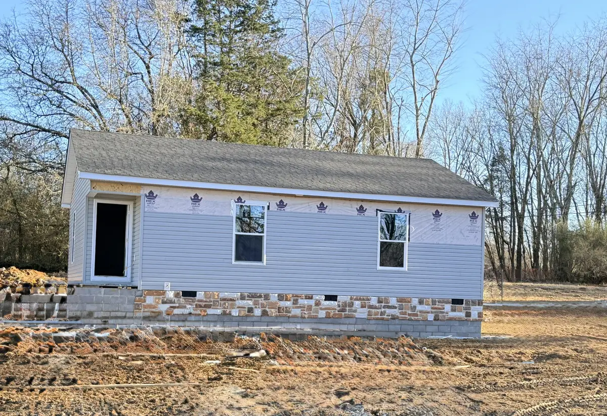 1115 Stewart Ln, Estill Springs, TN 37330 - #1