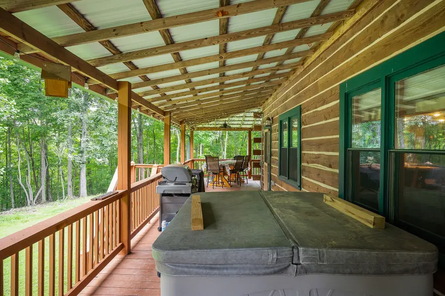 137 Allens Way, Crossville, TN 38572 - #3