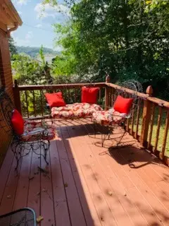 202 E Richland Ave, Waverly, TN 37185 - #3