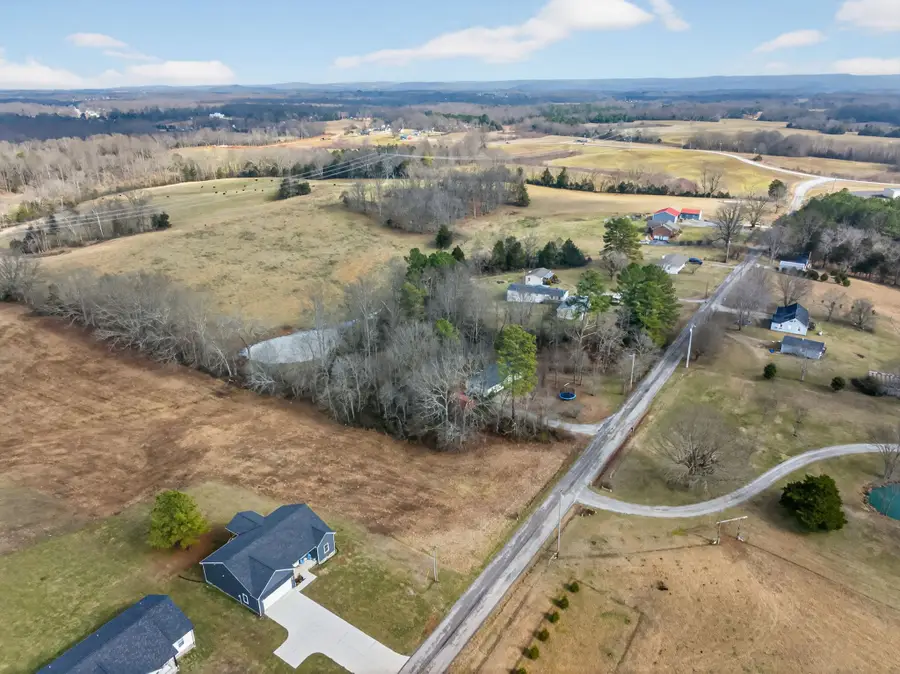 4405 Window Cliff Rd, Baxter, TN 38544 - #2