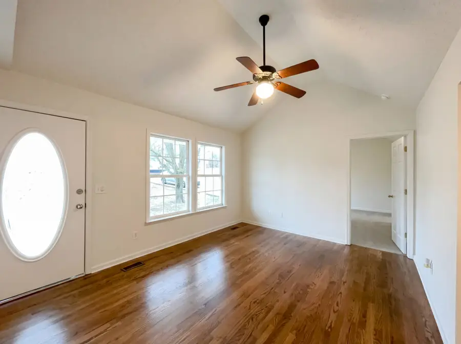 1503 Rebecca Dr, Chapel Hill, TN 37034 - #3