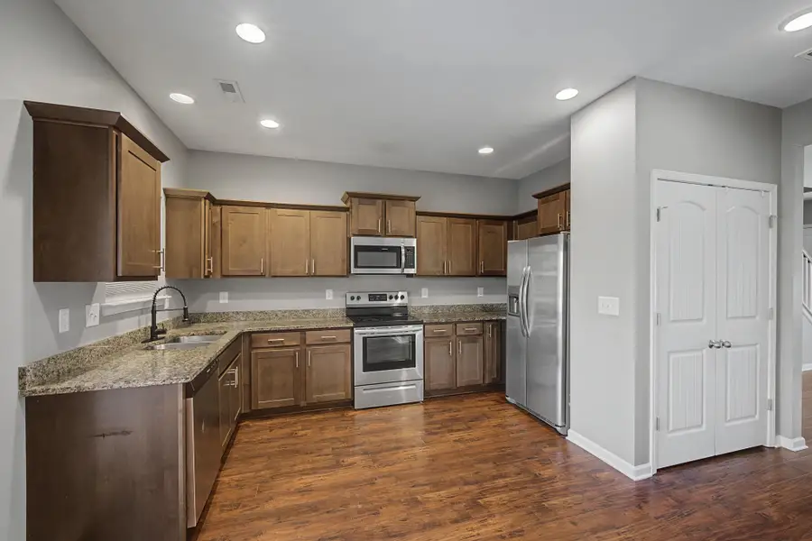 208 Bell Forge Ct, White Bluff, TN 37187 - #3