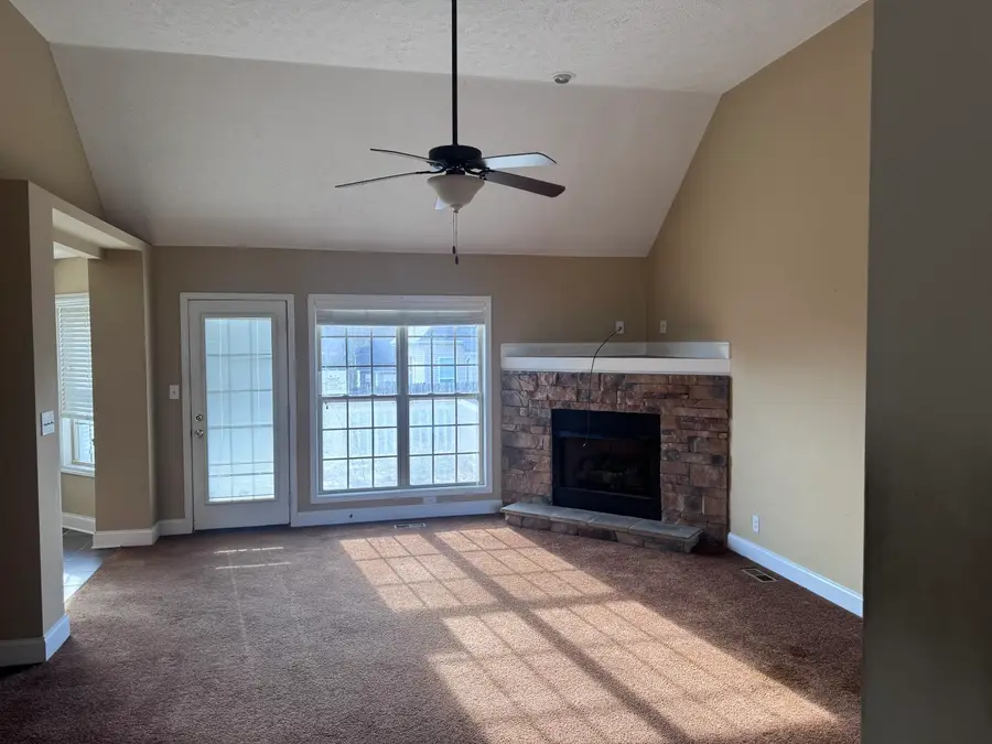 1586 Cobra Ln, Clarksville, TN 37042 - #2