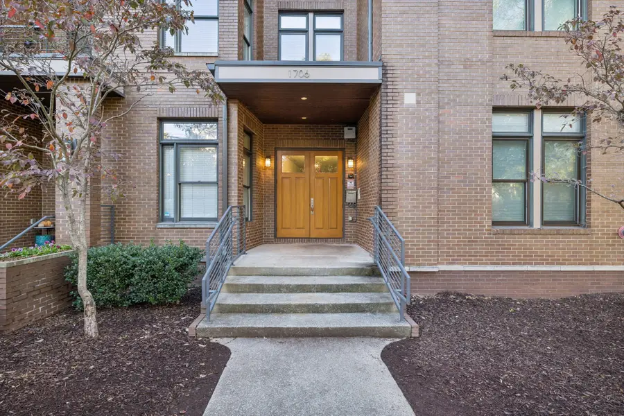 1706 18th Ave S #112, Nashville, TN 37212 - #2
