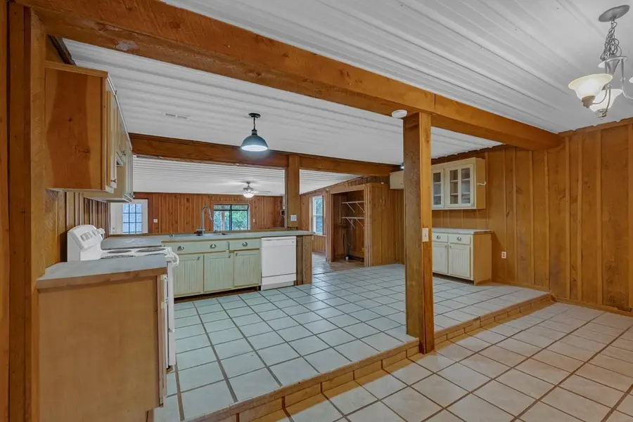 233 Macarthur Ln, Walling, TN 38587 - #2