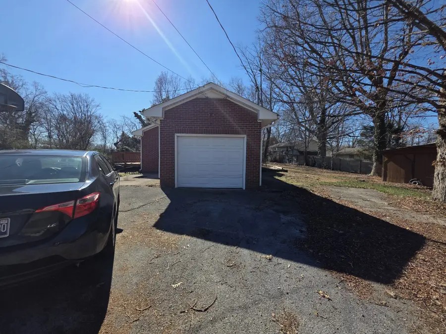 2001 Lacy Ln, Maryville, TN 37801 - #2