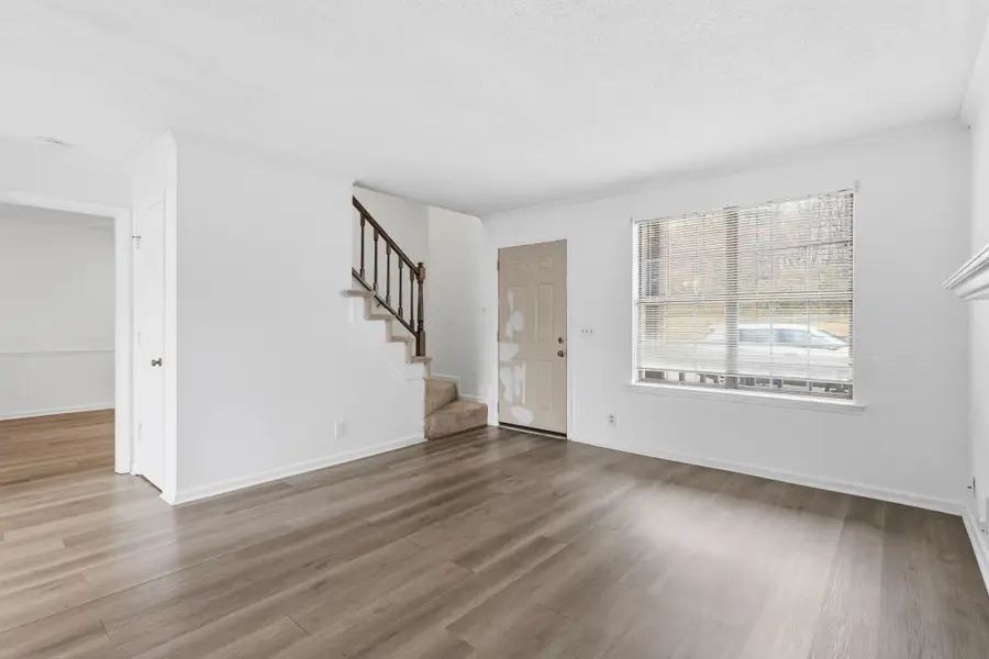 3173 Trails End Ln, Nashville, TN 37214 - #3