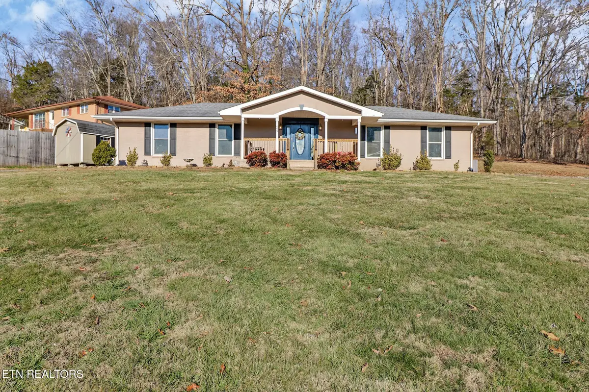 400 Woodland St, Livingston, TN 38570 - #1