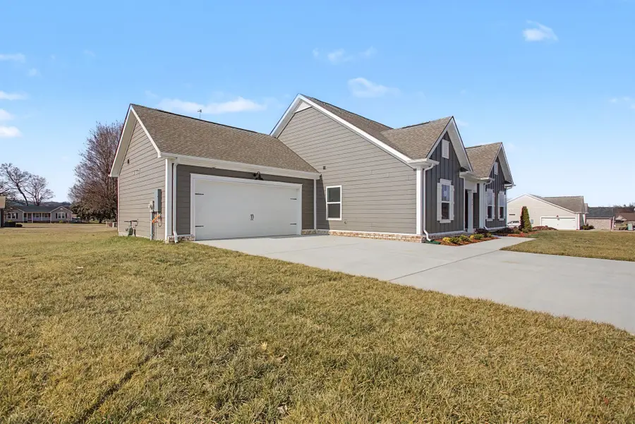 614 Brookside Dr, Mount Pleasant, TN 38474 - #3